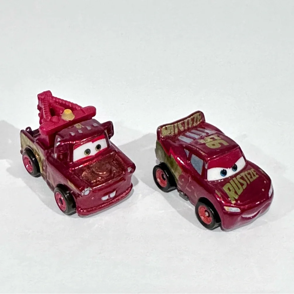 Disney Cars Die-cast Mini Racers Metallic Red Mater & Lighting McQueen Rusteze